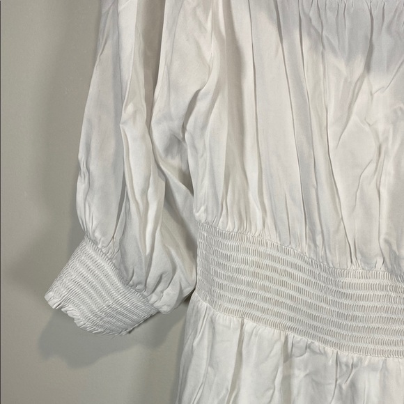 Gianni Bini White Off shoulders Sundress with Cuffed 3/4 Sleeves - Picture 3 of 7